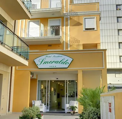 Smeraldo Aparthotel