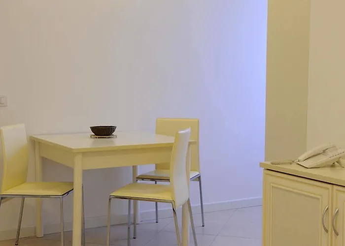 Lejlighedshotel Smeraldo 4*