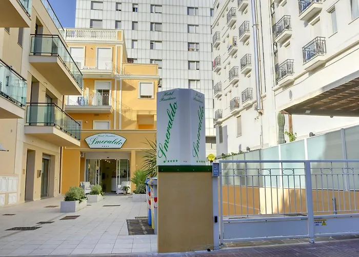 Aparthotel Smeraldo Riccione