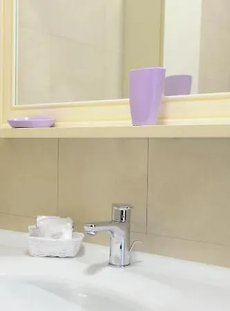 公寓式酒店 斯梅拉尔多套房酒店