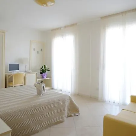 Smeraldo Apartmanhotel
