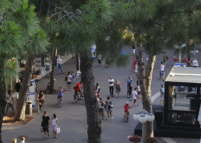 Smeraldo 4* Риччоне